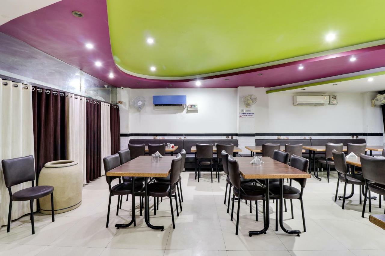Oyo 45398 Kunal Hotel Etāwah Dış mekan fotoğraf