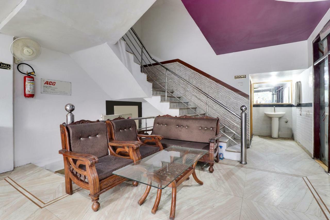 Oyo 45398 Kunal Hotel Etāwah Dış mekan fotoğraf